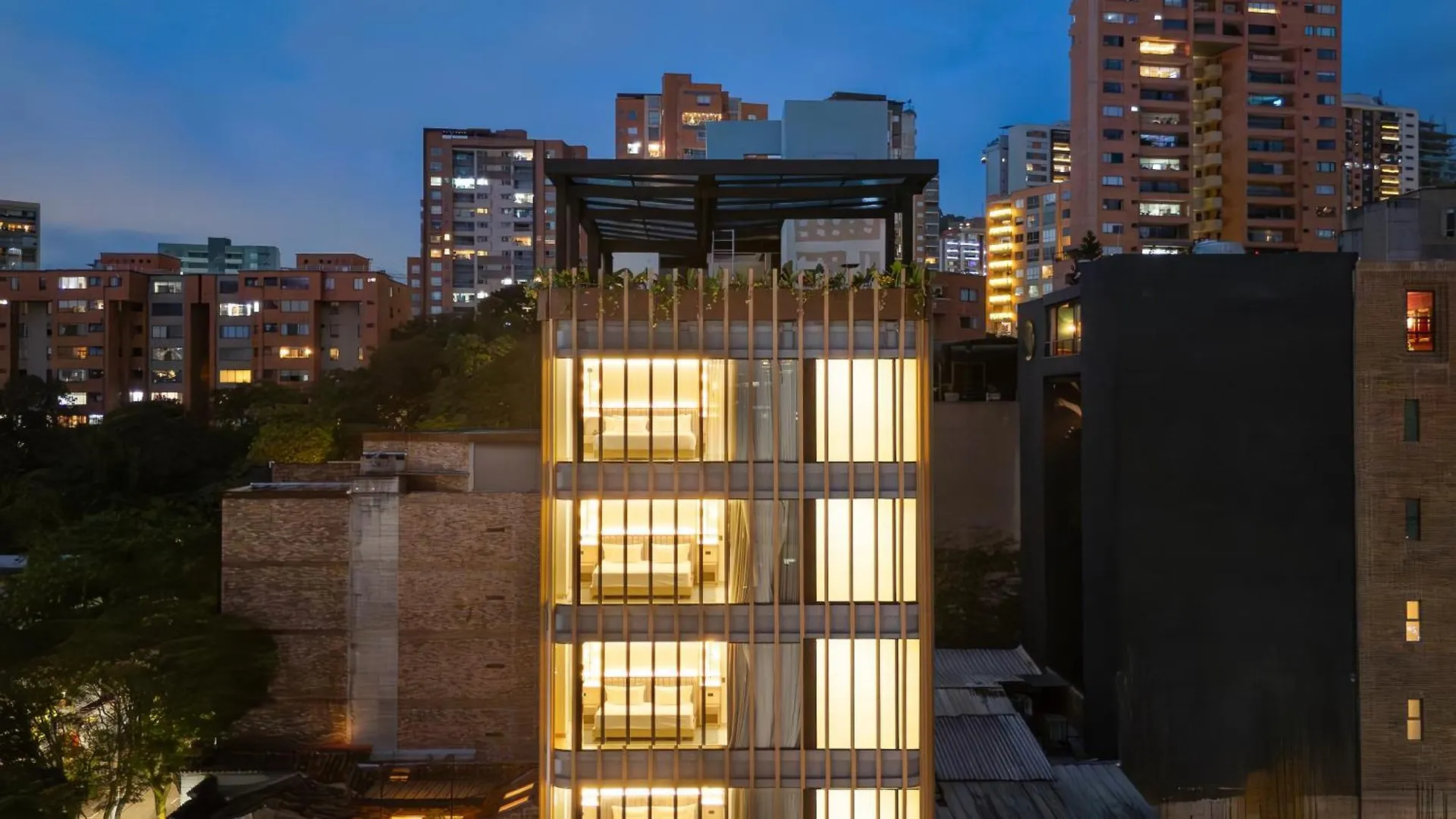 Lin Boutique Hotel By Housy Host Medellin