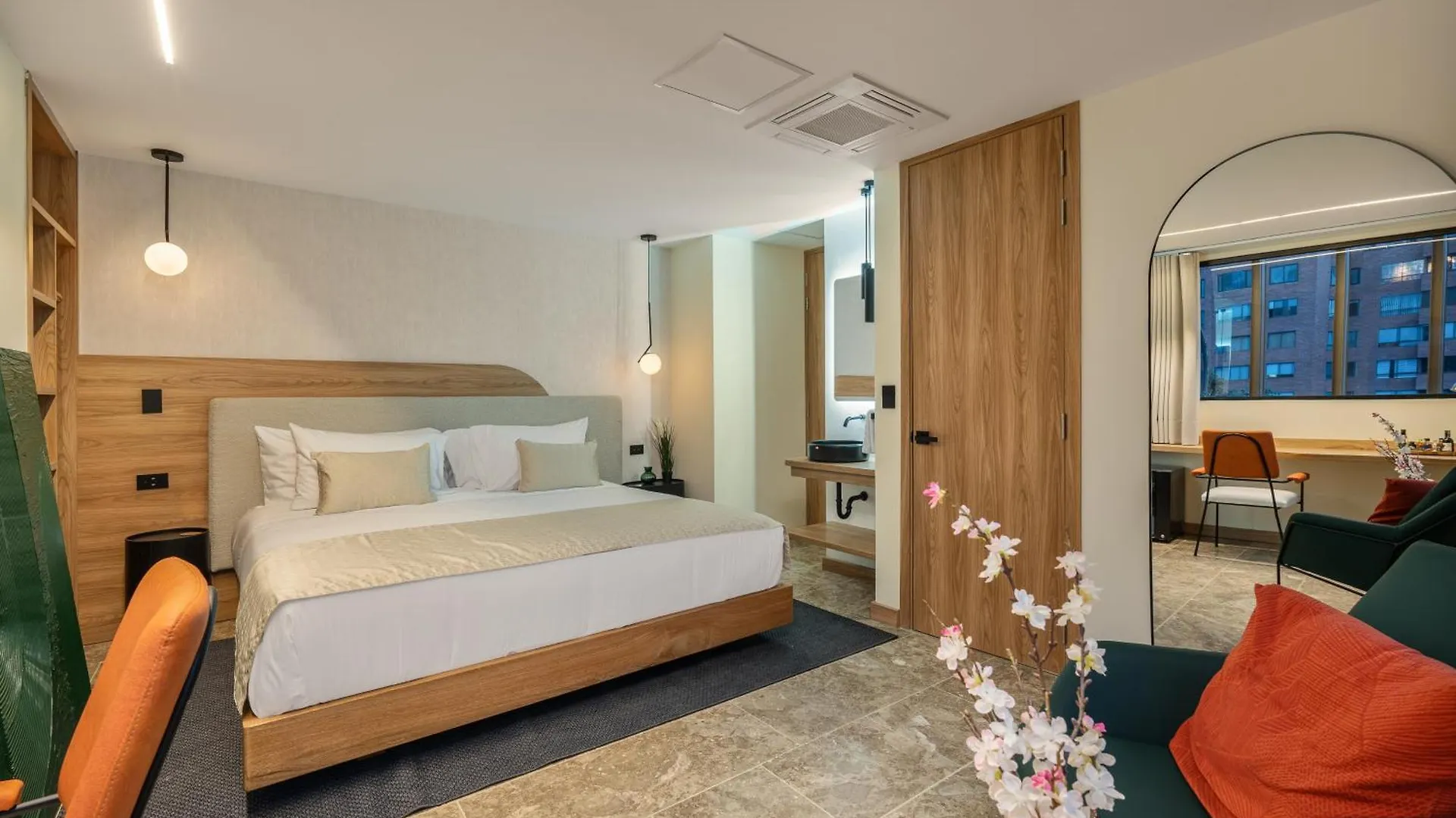 Lin Boutique Hotel By Housy Host Medellin