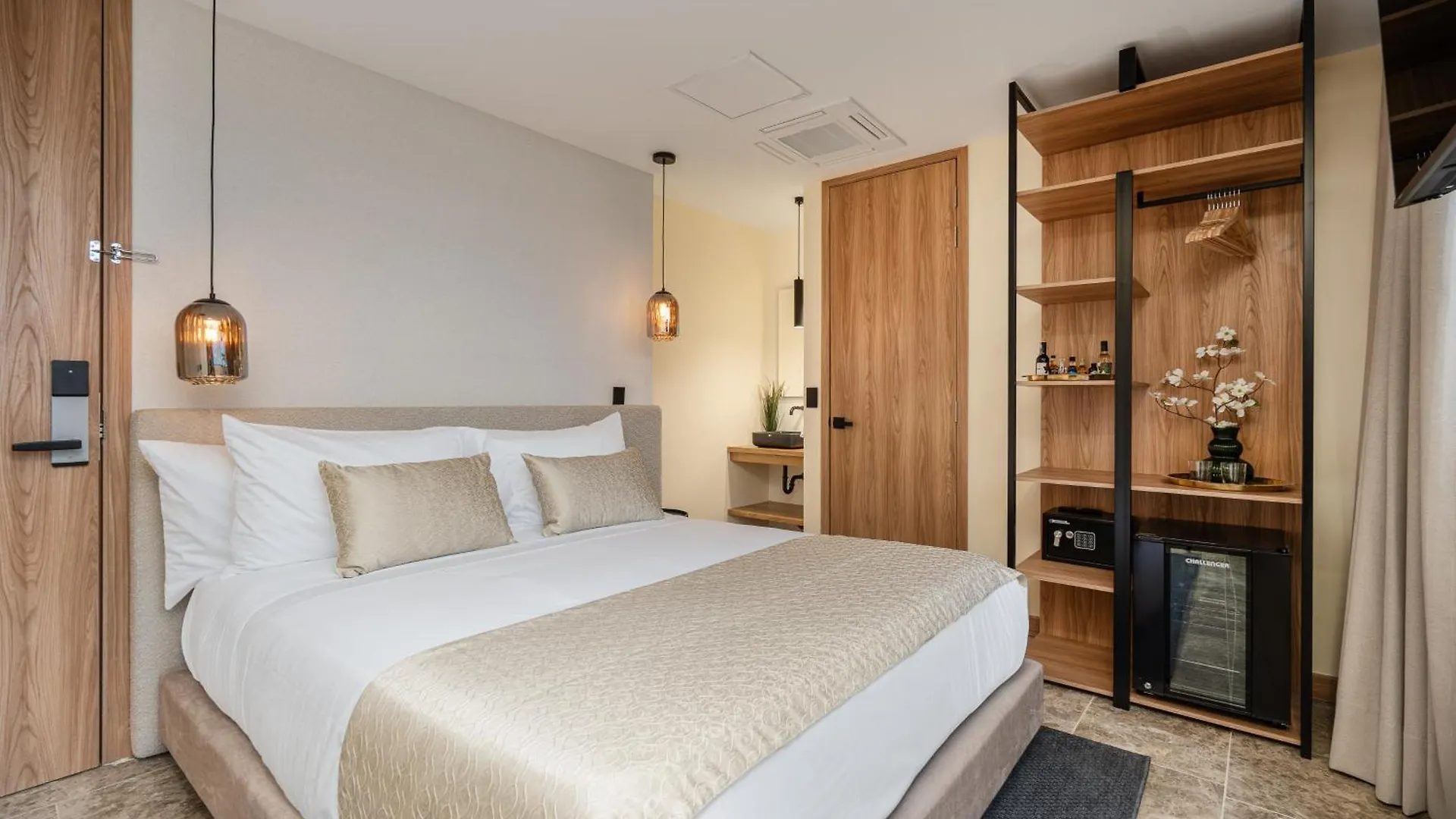 Lin Boutique Hotel By Housy Host Medellin