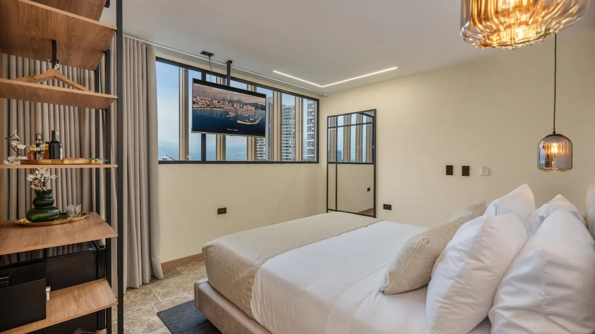 Lin Boutique Hotel By Housy Host Medellin 4*,