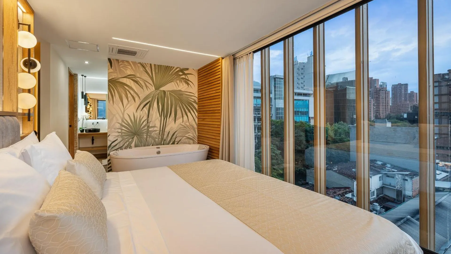 Lin Boutique Hotel By Housy Host Medellín
